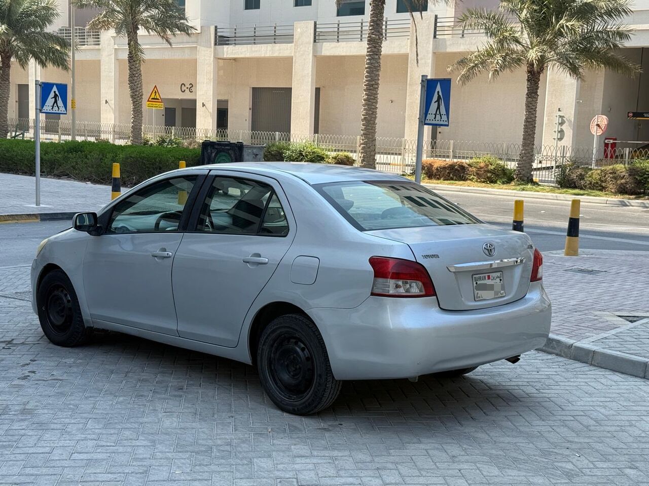 Budaiya, Vehicles, Cars & Trucks , BHD 990,  Toyota Yaris,  2007,  Automatic,  122345 KM,  Urgent Sale