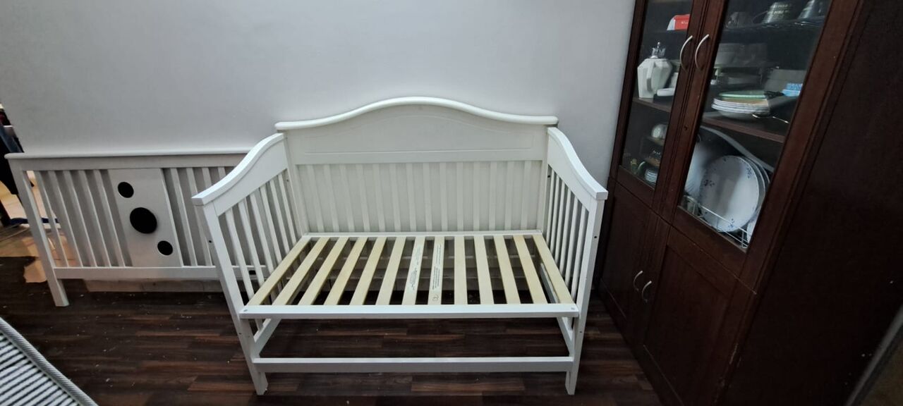 Ghirnatah, Furniture, SAR 375,  Giggles Wooden Baby Cot + Diamond Star Mattress