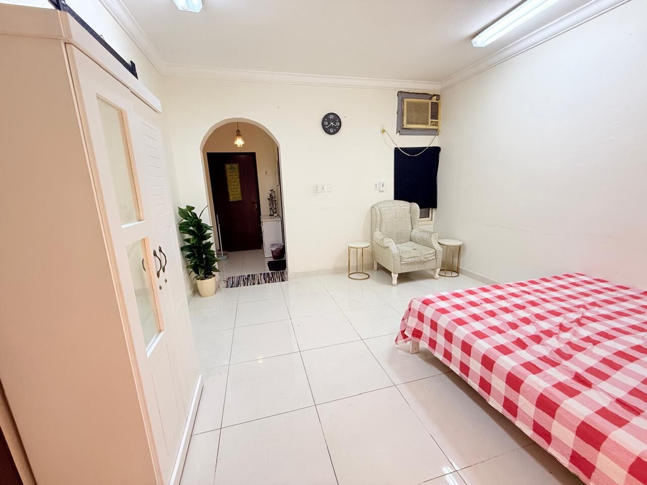 Dammam, Rooms for Rent, SAR 750/month,  Furnished,  Executive Single Room For Rent