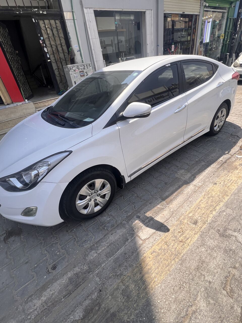 Riyadh, Vehicles, Cars & Trucks , SAR 1500,  Hyundai Elantra,  2013,  Automatic,  123 KM,  Available For Monthly Rent