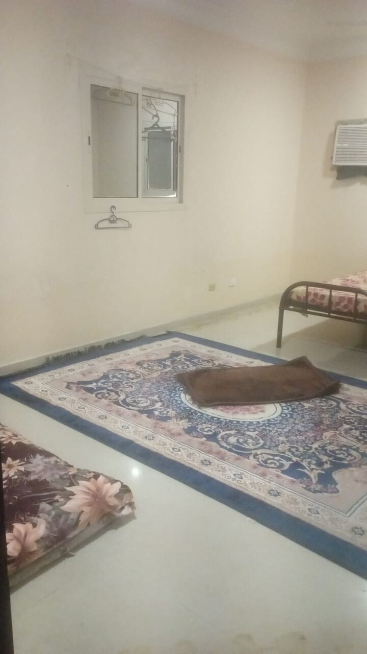 Al Jubail Al Balad, Apartments, Flats, Houses & Villas, SAR 1000/month,  Furnished,  1 BR,  1 Big Spacious Room For Rent (singles Only) No Family