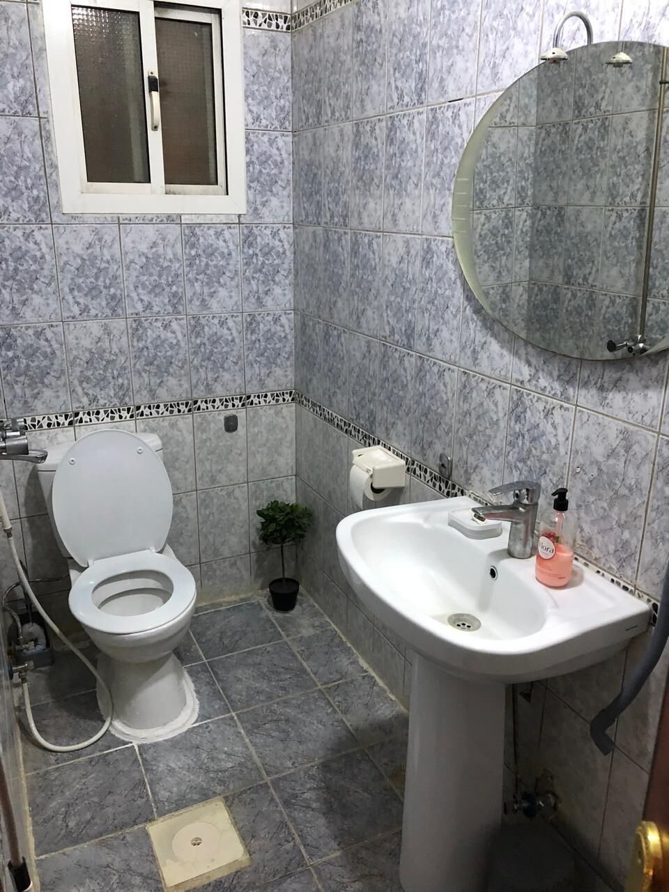 Al Rehab, Apartments, Flats, Houses & Villas, SAR 25000/year,  2 BR,  Apartment For Rent Alrehab Near Dallah Road