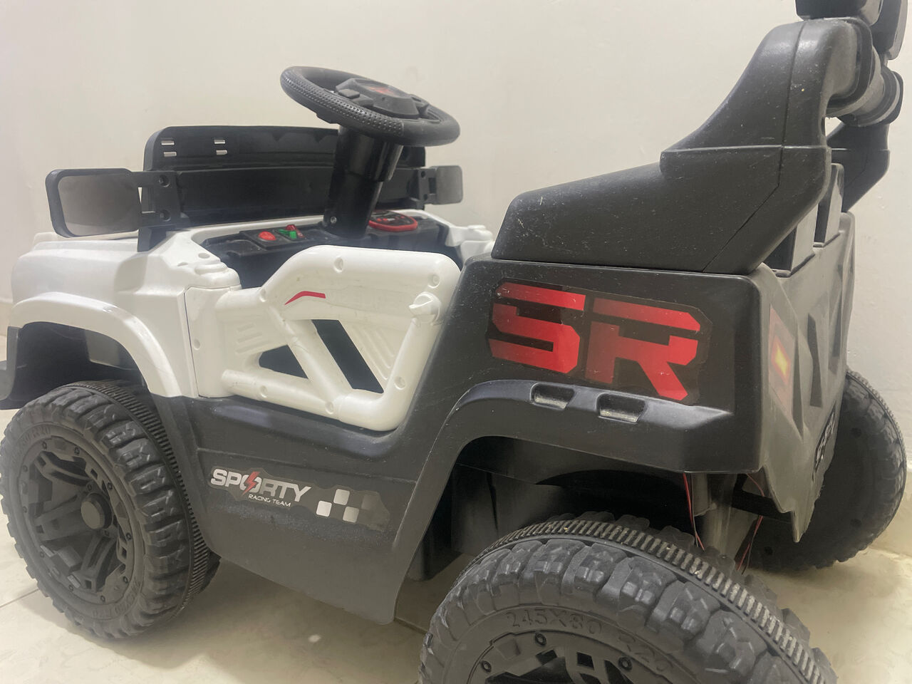 Al-Yarmouk, Baby & Kid Stuff, Sar 300,  Electric Ride-On Car Battery-powered Vehicle