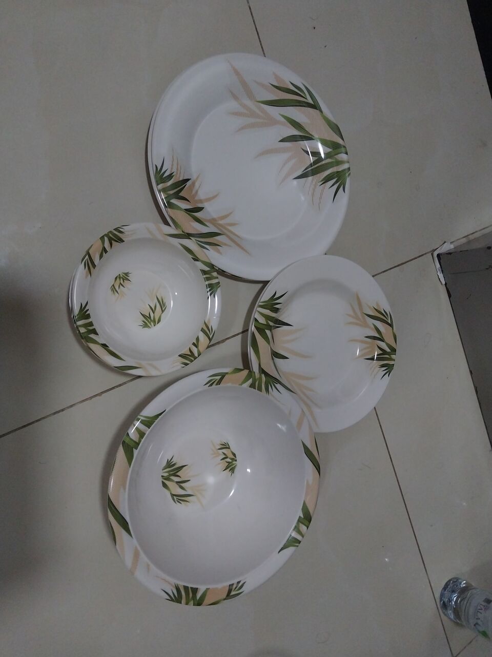 Riyadh, Appliances, SAR 300,  Kitchen Crockery For Sale