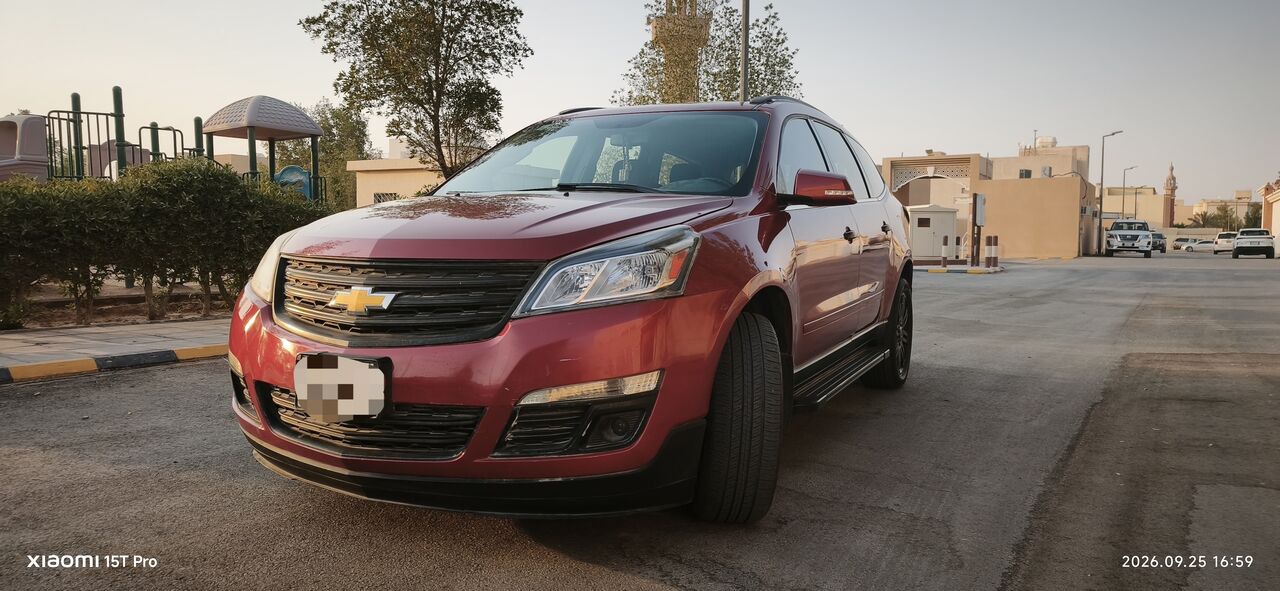 Al Rabwah, Vehicles, Cars & Trucks , SAR 27999,  Chevrolet Traverse,  2014,  Automatic,  167000 KM,    Red Colour