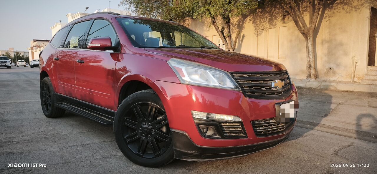 Al Rabwah, Vehicles, Cars & Trucks , SAR 27999,  Chevrolet Traverse,  2014,  Automatic,  167000 KM,    Red Colour