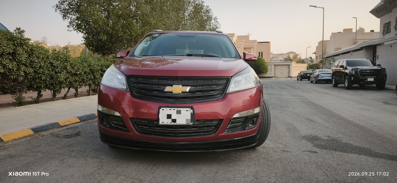 Al Rabwah, Vehicles, Cars & Trucks , SAR 27999,  Chevrolet Traverse,  2014,  Automatic,  167000 KM,    Red Colour