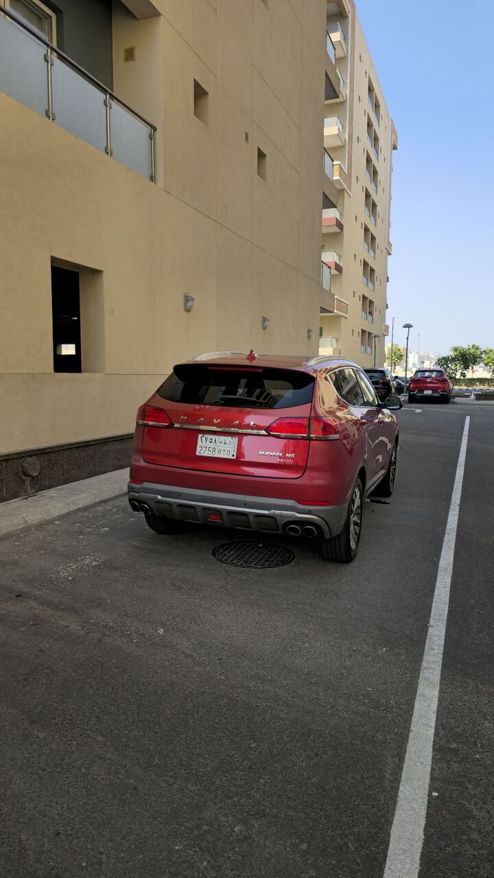 Jeddah, Vehicles, Cars & Trucks , SAR 29000,  Haval H6,  2019,  Automatic,  225000 KM,    Full Option Good Condition