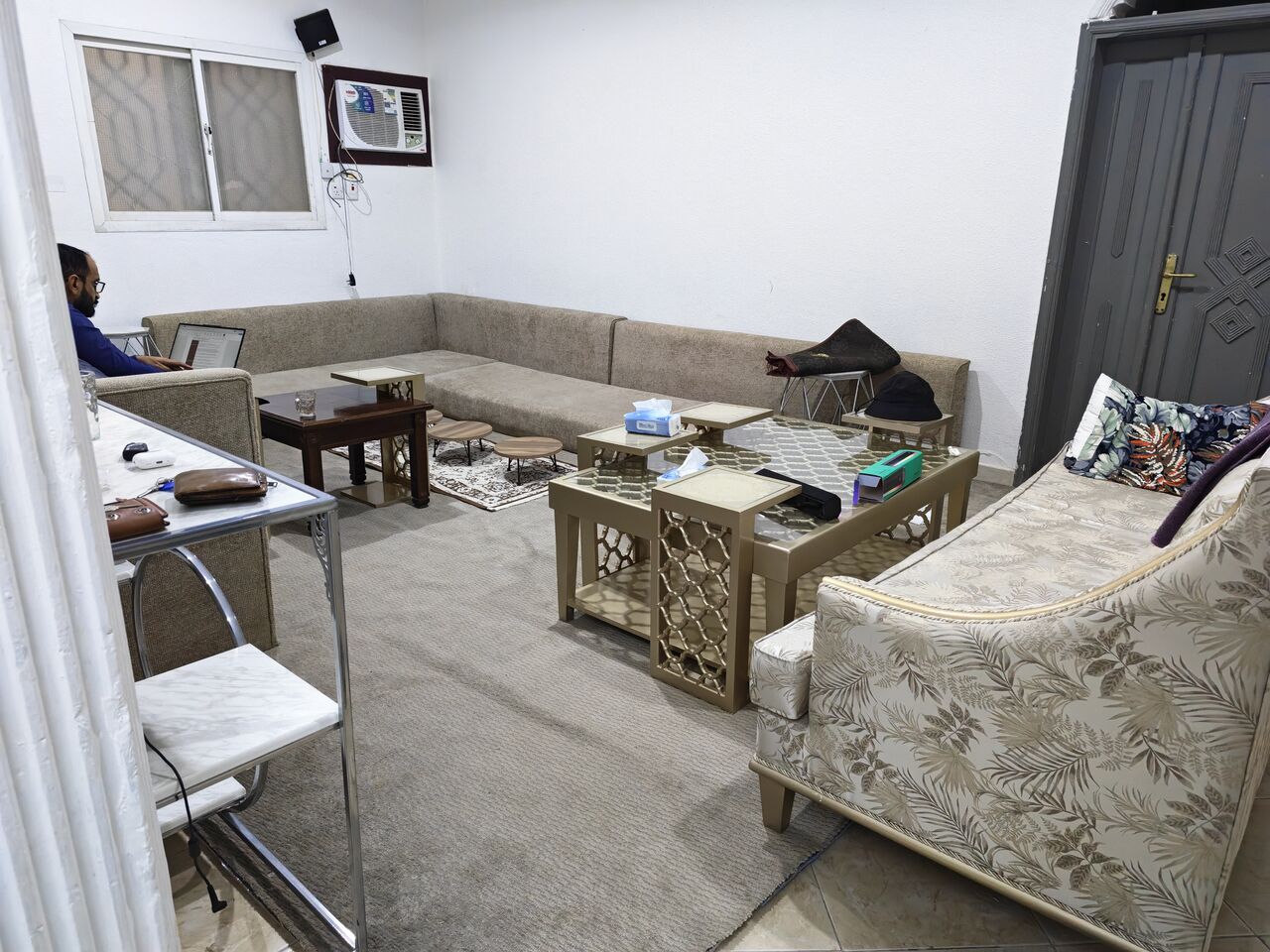 Riyadh, Rooms for Rent, SAR 1200/month,  02 Bedrooms Available Available For Single Executive  Bachelors.