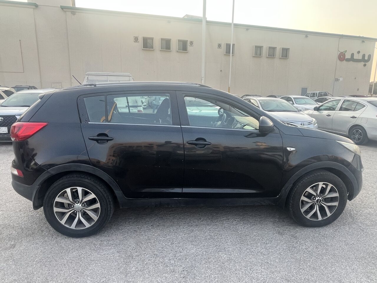 Riyadh, Vehicles, Cars & Trucks , SAR 28000,  Kia Sportage,  2015,  Automatic,  320000 KM,