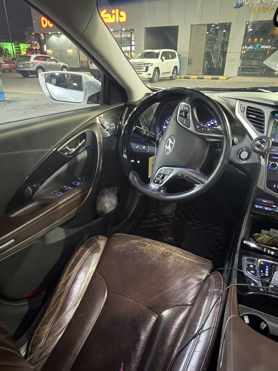 Jeddah, Vehicles, Cars & Trucks , SAR 45000,  Hyundai Azera,  2017,  Automatic,  152000 KM,    3.3 GDI Full Loaded