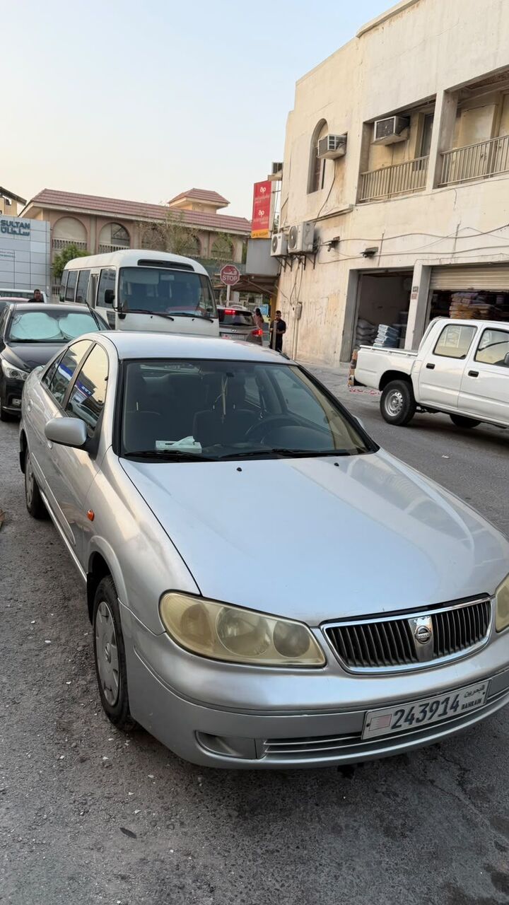 Riffa, Vehicles, Cars & Trucks , BHD 1125,  Nissan Sunny,  2005,  Automatic,  237000 KM,