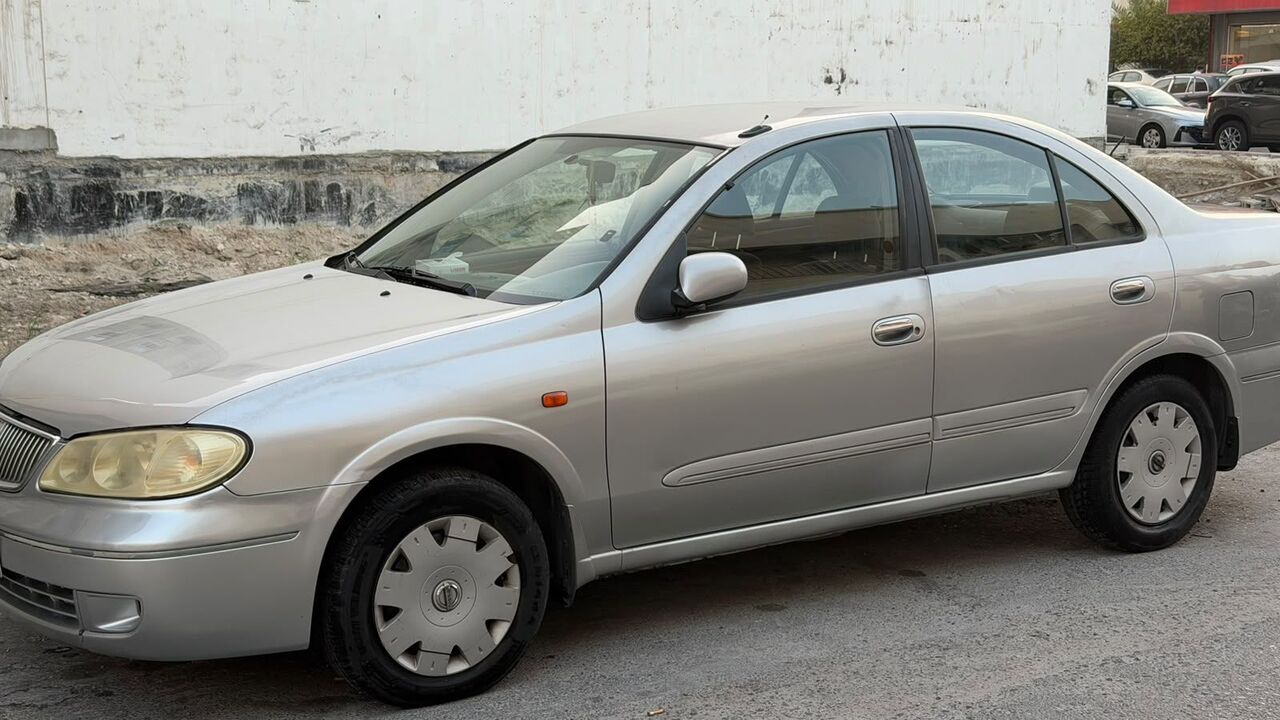 Riffa, Vehicles, Cars & Trucks , BHD 1125,  Nissan Sunny,  2005,  Automatic,  237000 KM,