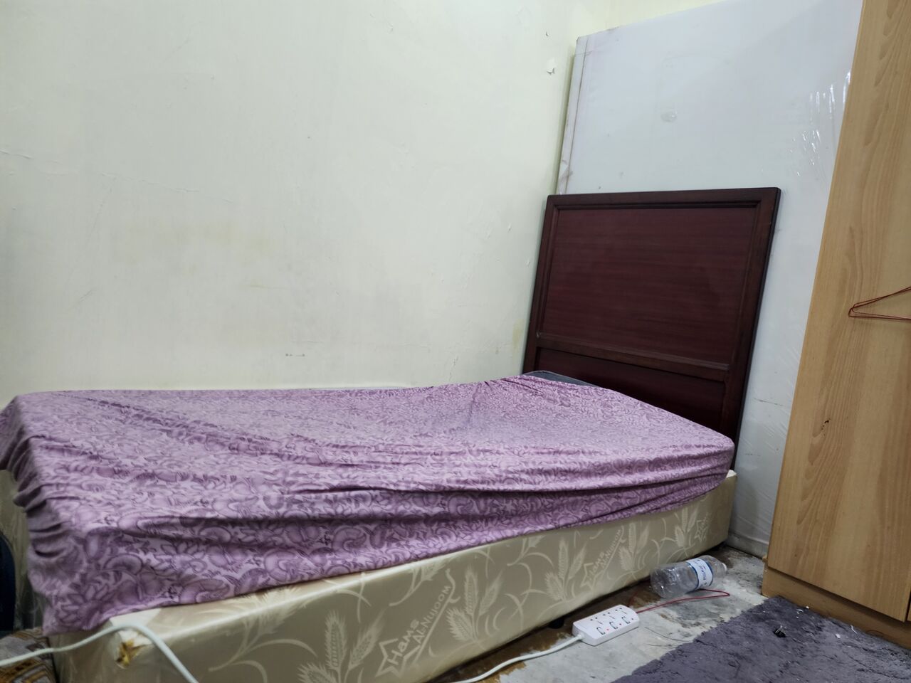 Khobar, Air Conditioners, SAR 950,  AC Nd Single Bed With Mattress