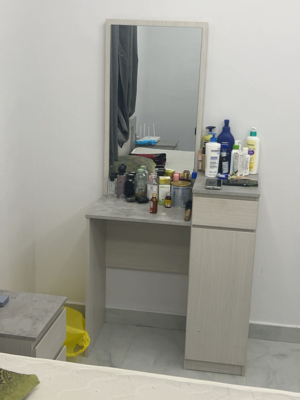 Al Malaz, Household Items, SAR 1500,  Pan Homes King Size Bed, Wardrobe, Dressing Mirror And 2 Side Table.