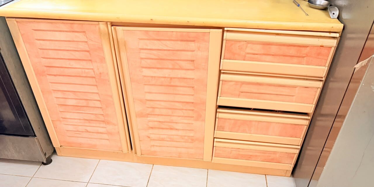 Jeddah, Household Items, SAR 350,  Kitchen Cabinet In Excellent Condition