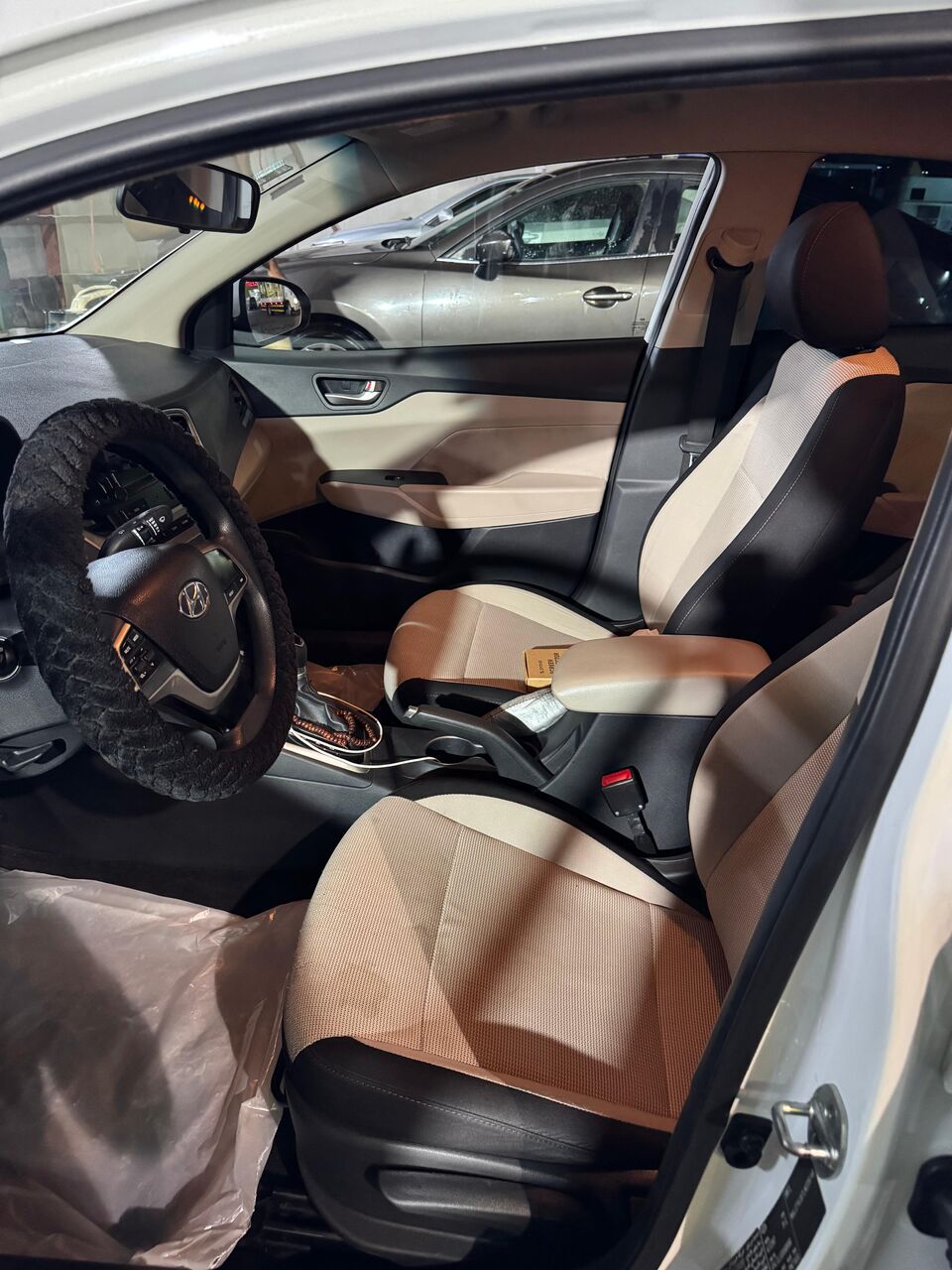 Madinah, Vehicles, Cars & Trucks , SAR 36,  Hyundai Accent,  2020,  Automatic,  162000 KM,    For Sale