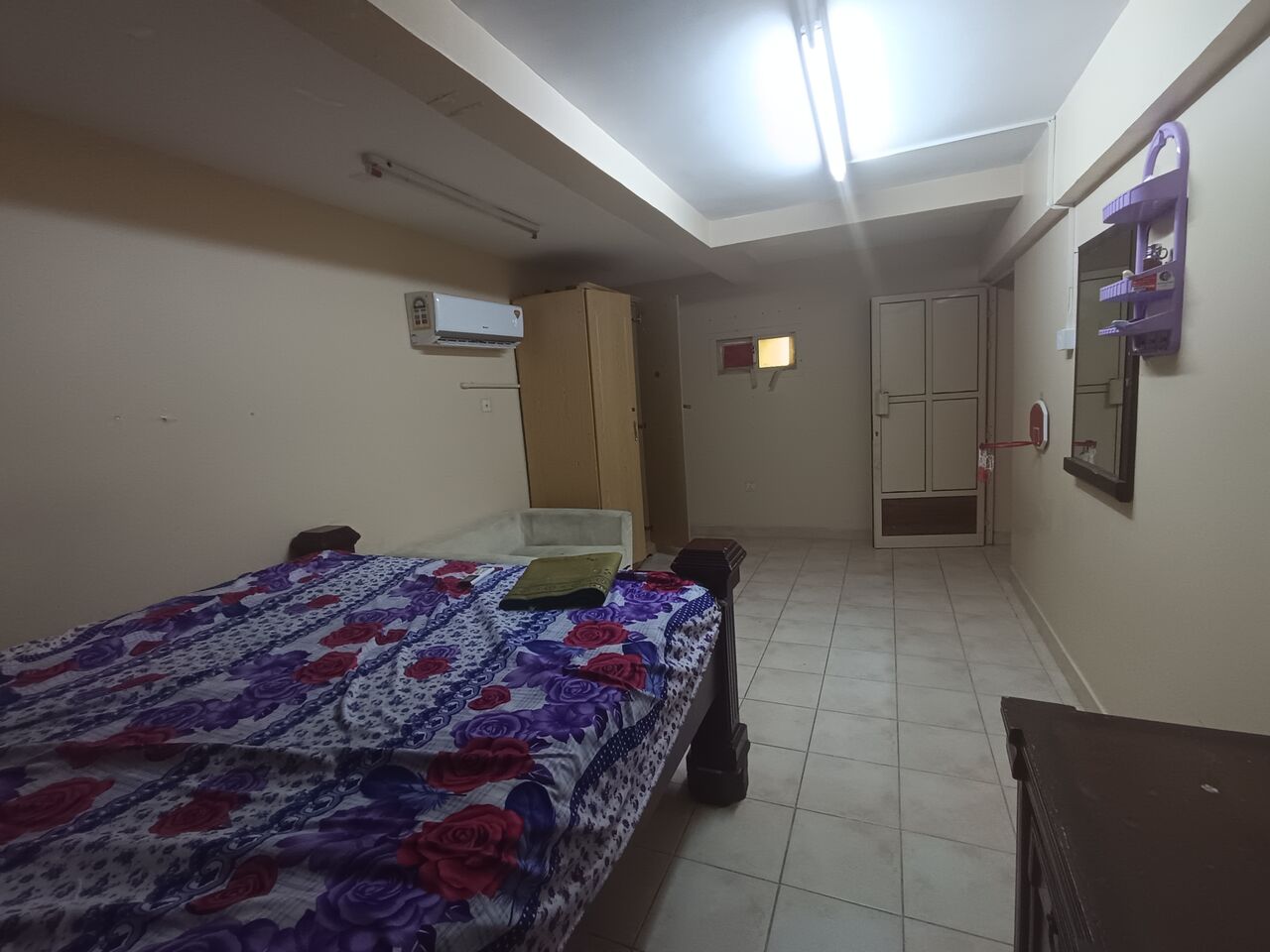 Riffa, Rooms for Rent, BHD 100/month,  Furnished,  Furnished Room For Rent With Ewa Alhajiyat Riffa