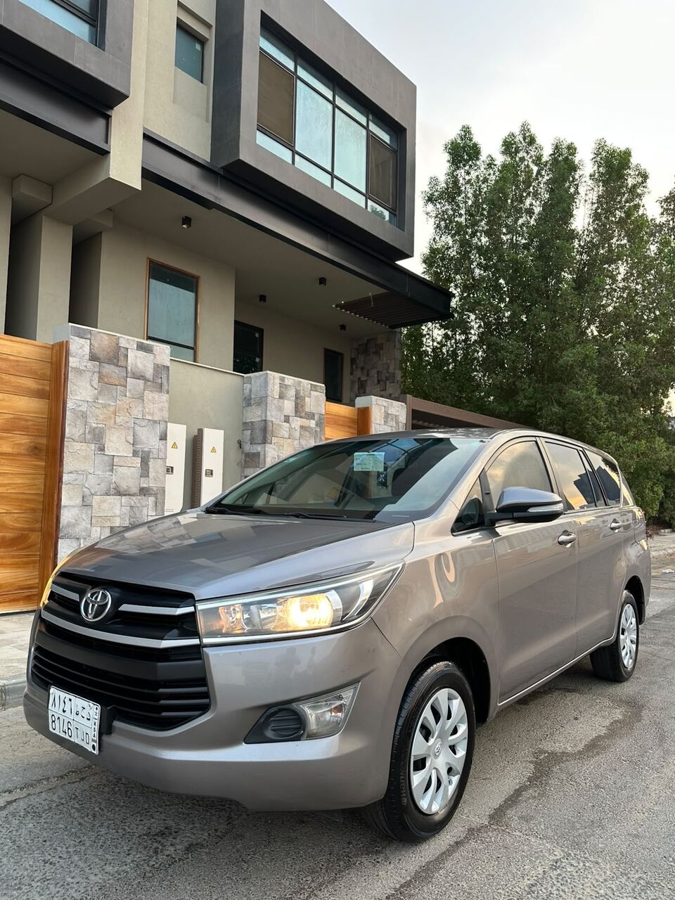 Jeddah, Vehicles, Cars & Trucks , SAR 48000,  Toyota Innova,  2017,  Automatic,  280 KM,  How For Sale