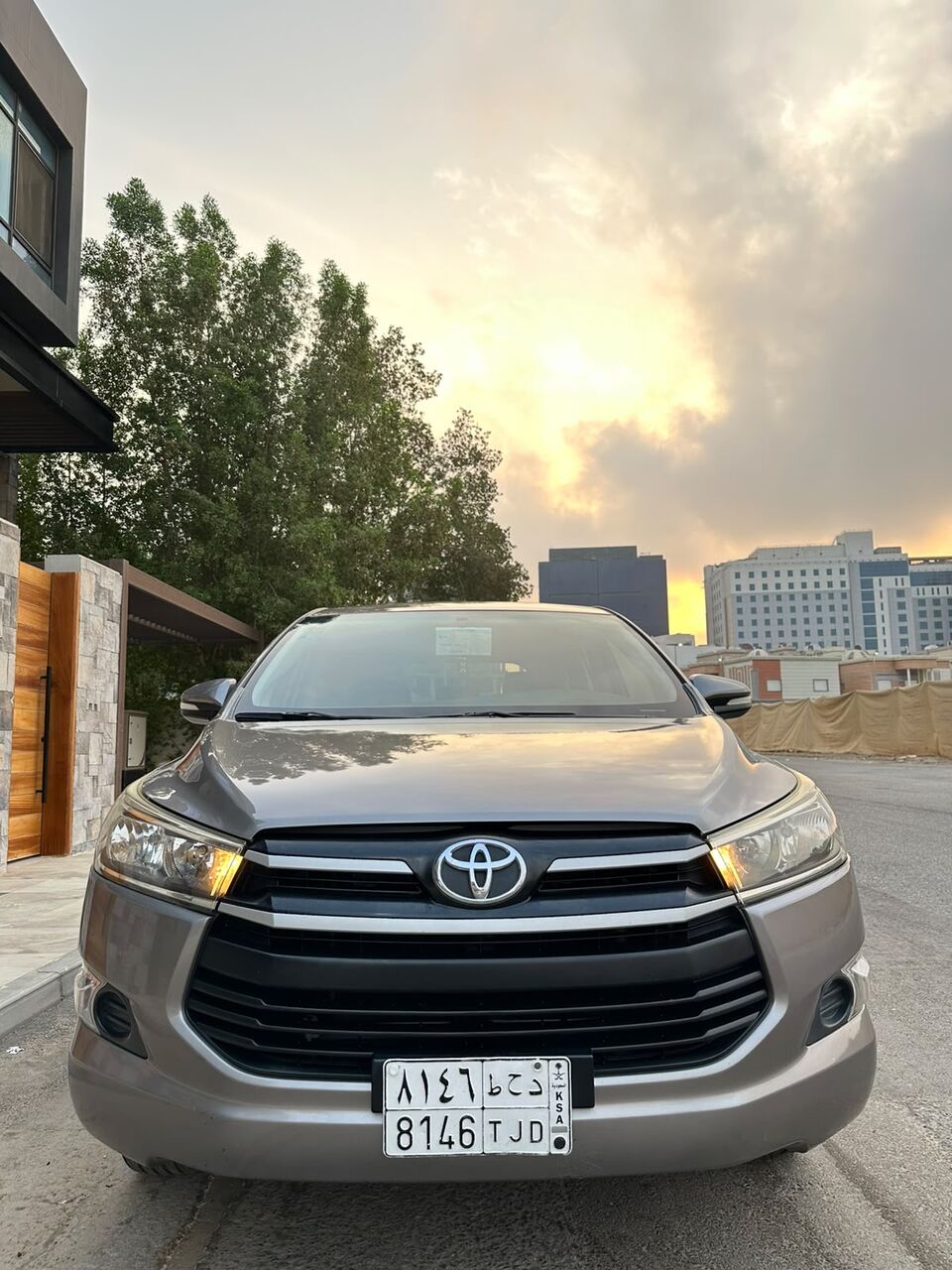 Jeddah, Vehicles, Cars & Trucks , SAR 48000,  Toyota Innova,  2017,  Automatic,  280 KM,  How For Sale