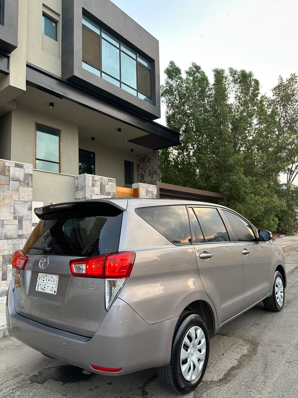 Jeddah, Vehicles, Cars & Trucks , SAR 48000,  Toyota Innova,  2017,  Automatic,  280 KM,  How For Sale