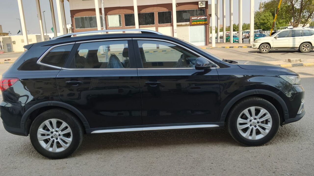 Riyadh, Vehicles, Cars & Trucks , SAR 28000,  MG RX5,  2020,  Automatic,  132000 KM,  SAR 30000, MG Rx-5, , , 132,000 KM, Mid Options For Sales