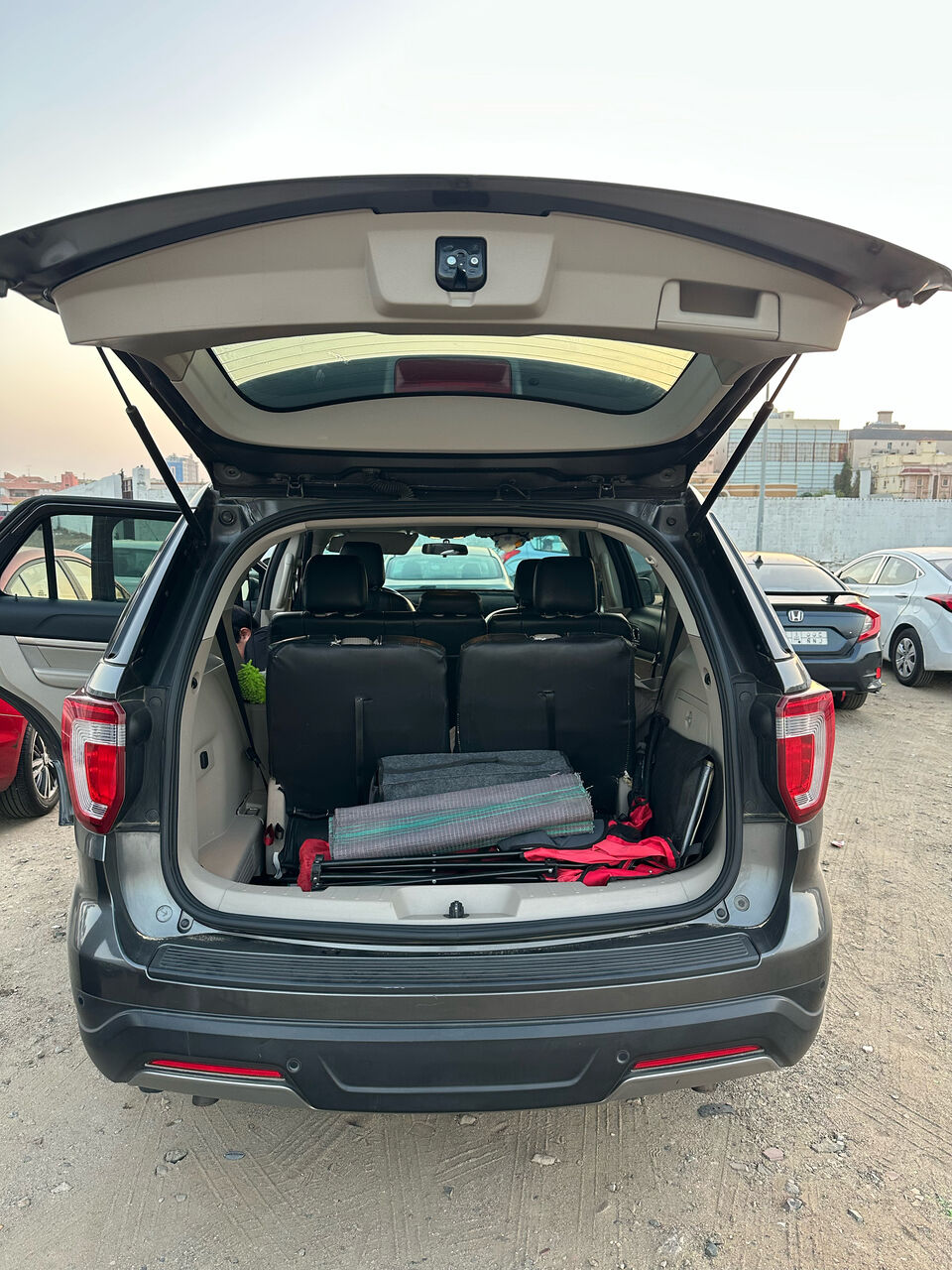 Jeddah, Vehicles, Cars & Trucks , SAR 62000,  Ford Explorer,  2018,  Automatic,  113000 KM,    Standard