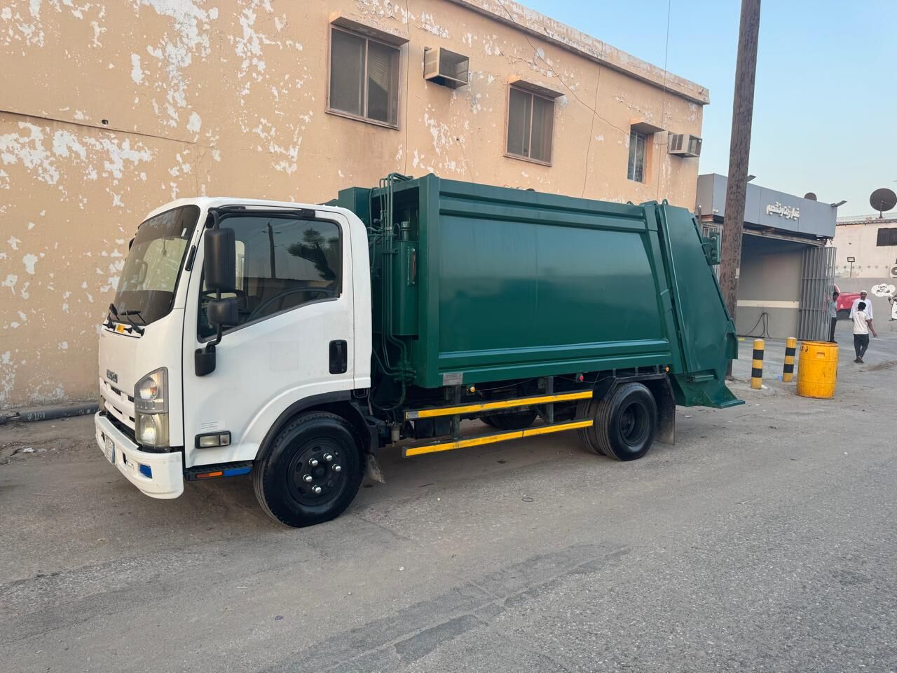 Riyadh, Vehicles, Cars & Trucks , SAR 106000,  2015,  2015,  Manual,  330000 KM,  In Good Condition Just Drive