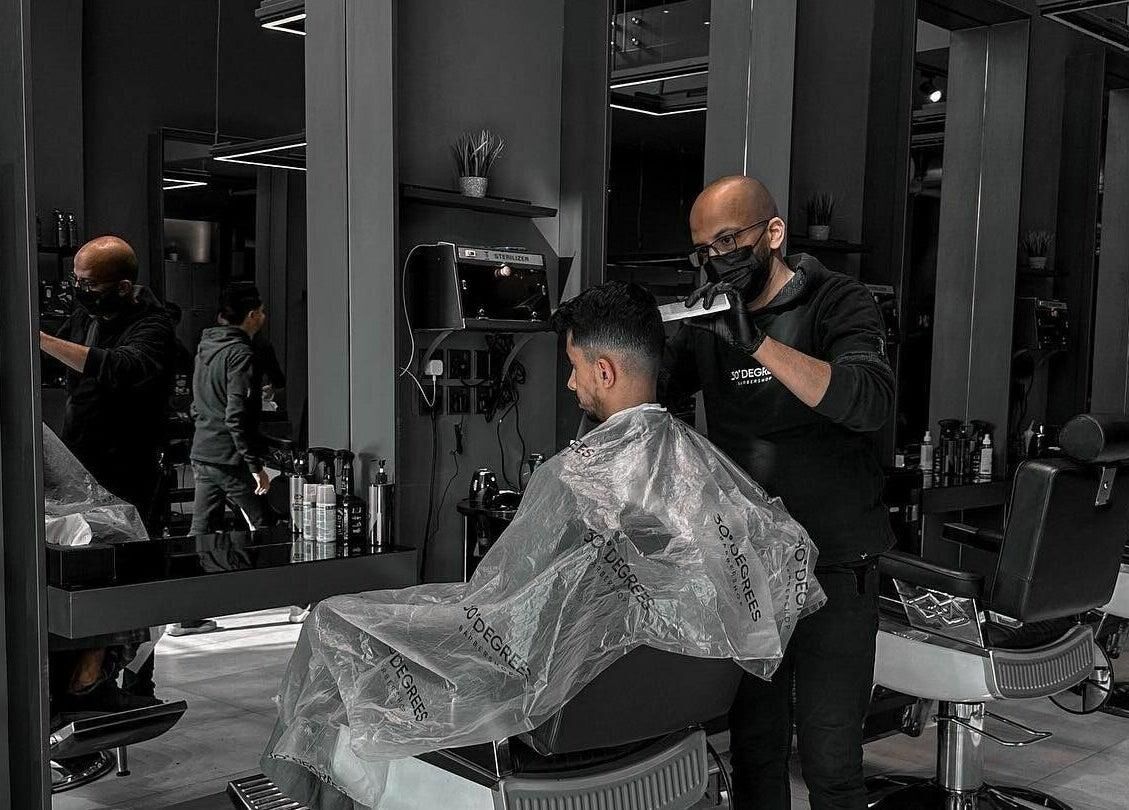 Jeddah, Jobs, We Are Hiring An Experienced Barber In Jeddah!