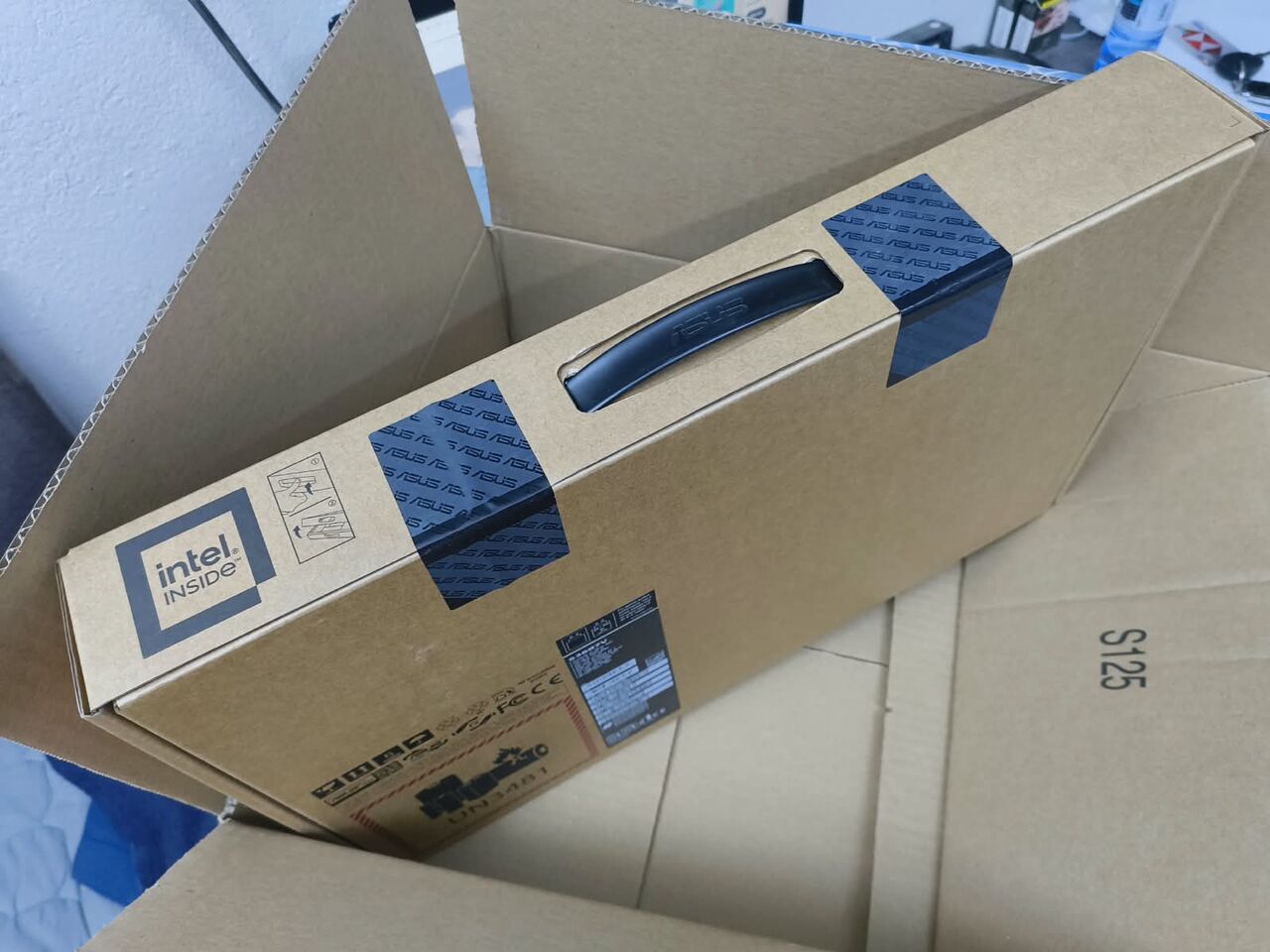 Riyadh, Computers, SAR 2500,  Brand New Laptop (intact)