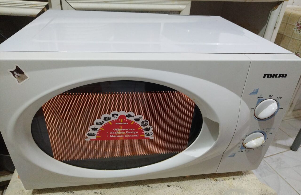 Jeddah, Household Items, SAR 125,  Microwaves For Sale