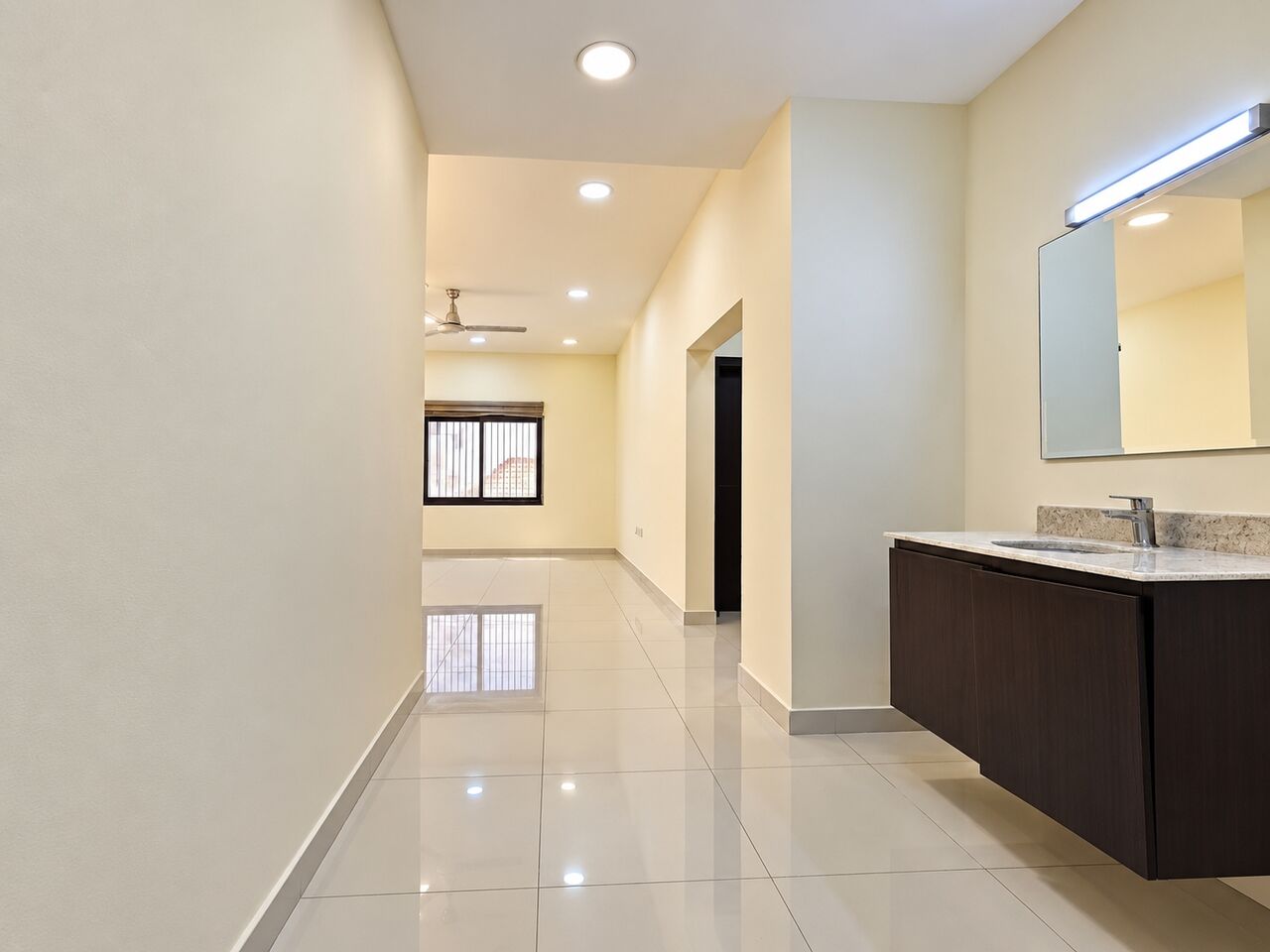 Arad, Apartments, Flats, Houses & Villas, BHD 250/year,  2 BR,  Arad City/high End Apartment For Rent Including Electricity Within The Limits