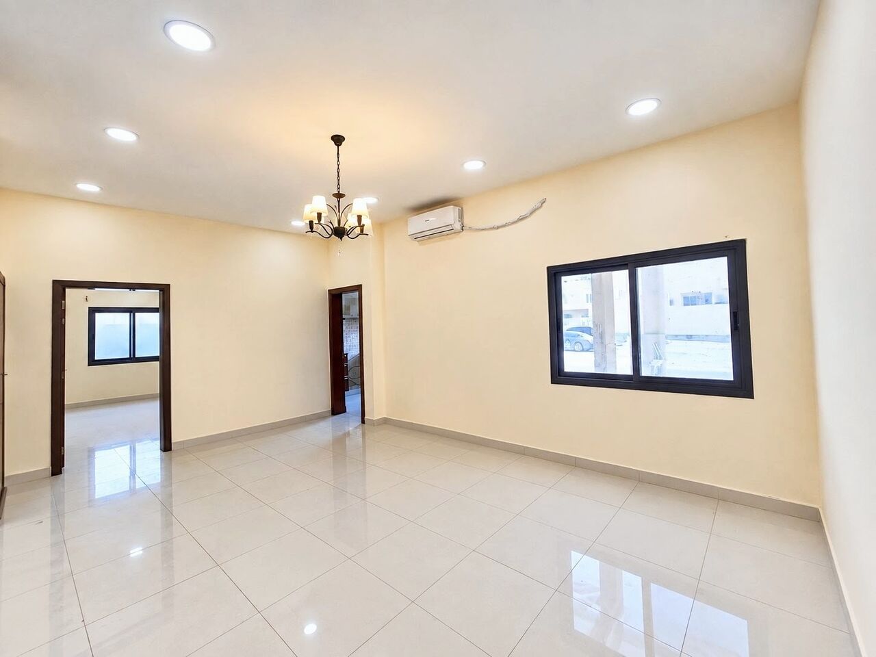Arad, Apartments, Flats, Houses & Villas, BHD 170/year,  2 BR,  Arad City/high End Apartment For Rent With Air Conditioning At An Attractive Price