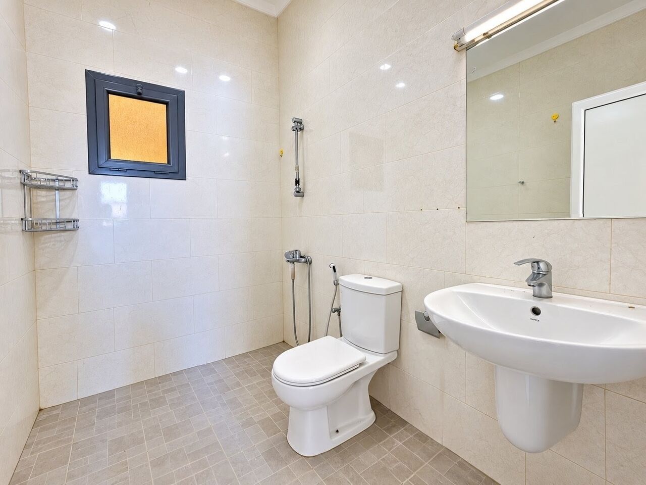 Arad, Apartments, Flats, Houses & Villas, BHD 170/year,  2 BR,  Arad City/high End Apartment For Rent With Air Conditioning At An Attractive Price