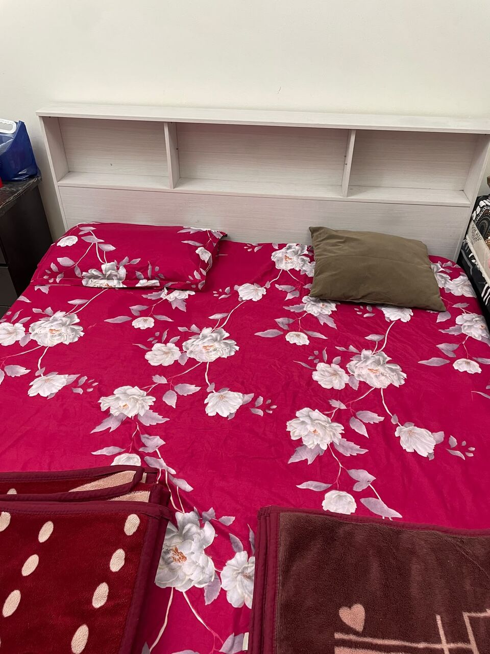Umm Al Hassam, Furniture, BHD 35,  Good Condition Bed For Sale