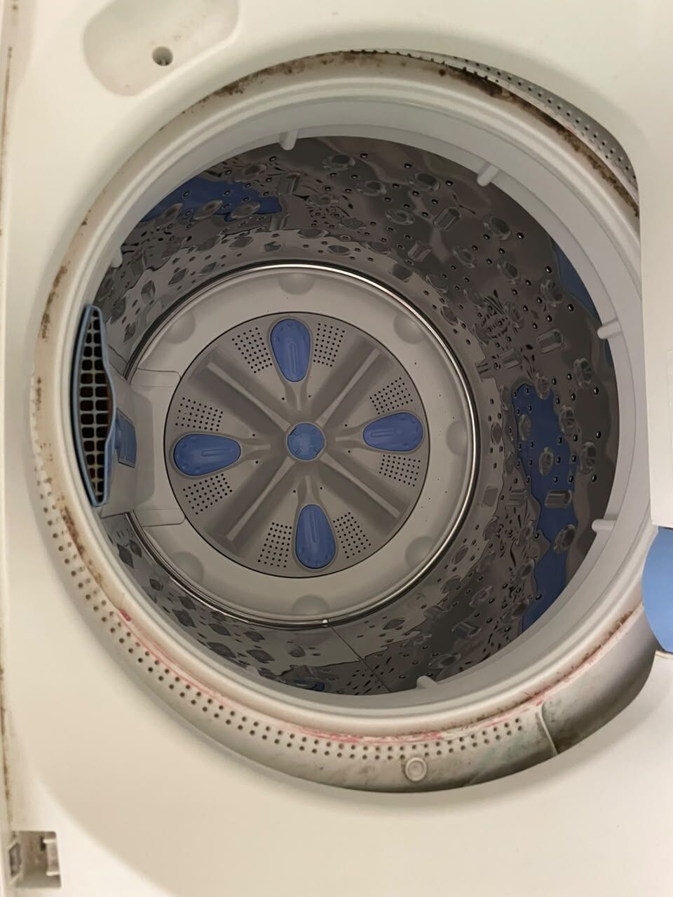 Riyadh, Appliances, SAR 500,  Hitachi Washing Machine 9.5kg For Sale