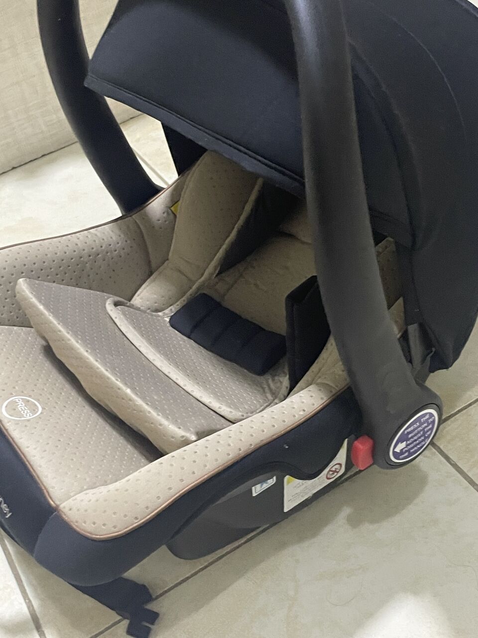 Al Mounsiyah, Baby & Kid Stuff, SAR 200,  Giggles Baby Seat &ndash; Rarely Used