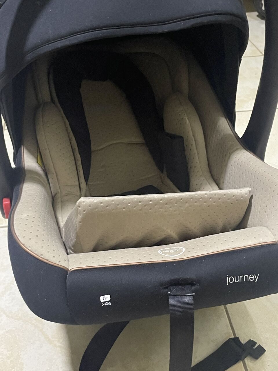 Al Mounsiyah, Baby & Kid Stuff, SAR 200,  Giggles Baby Seat &ndash; Rarely Used