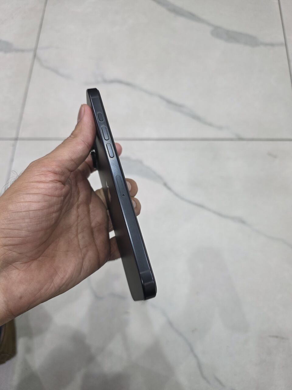Khobar, Mobile Phones, SAR 3600,  IPhone 16 Pro Max 256gb Sale Swap 100 Battery 11 Cycle Count Box Through Already Swao Open