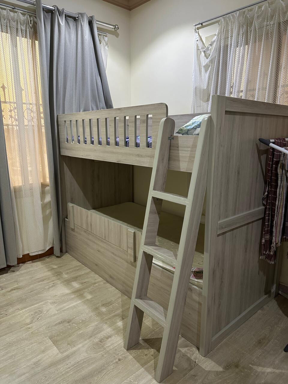 Dammam, Household Items, SAR 800,  3 Months Old Bunk Bed: Double Ducker Kids Bed With Matresss