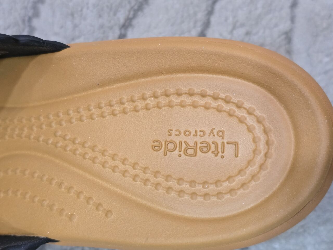 Jeddah, Household Items, SAR 200,  New Original Crocs Ladies Shoes. Size 39-40.