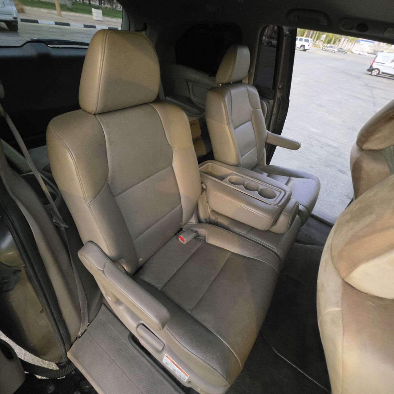 Khobar, Vehicles, Cars & Trucks , SAR 27000,  Honda Odyssey,  2013,  Automatic,  339500 KM,    (Full Option)