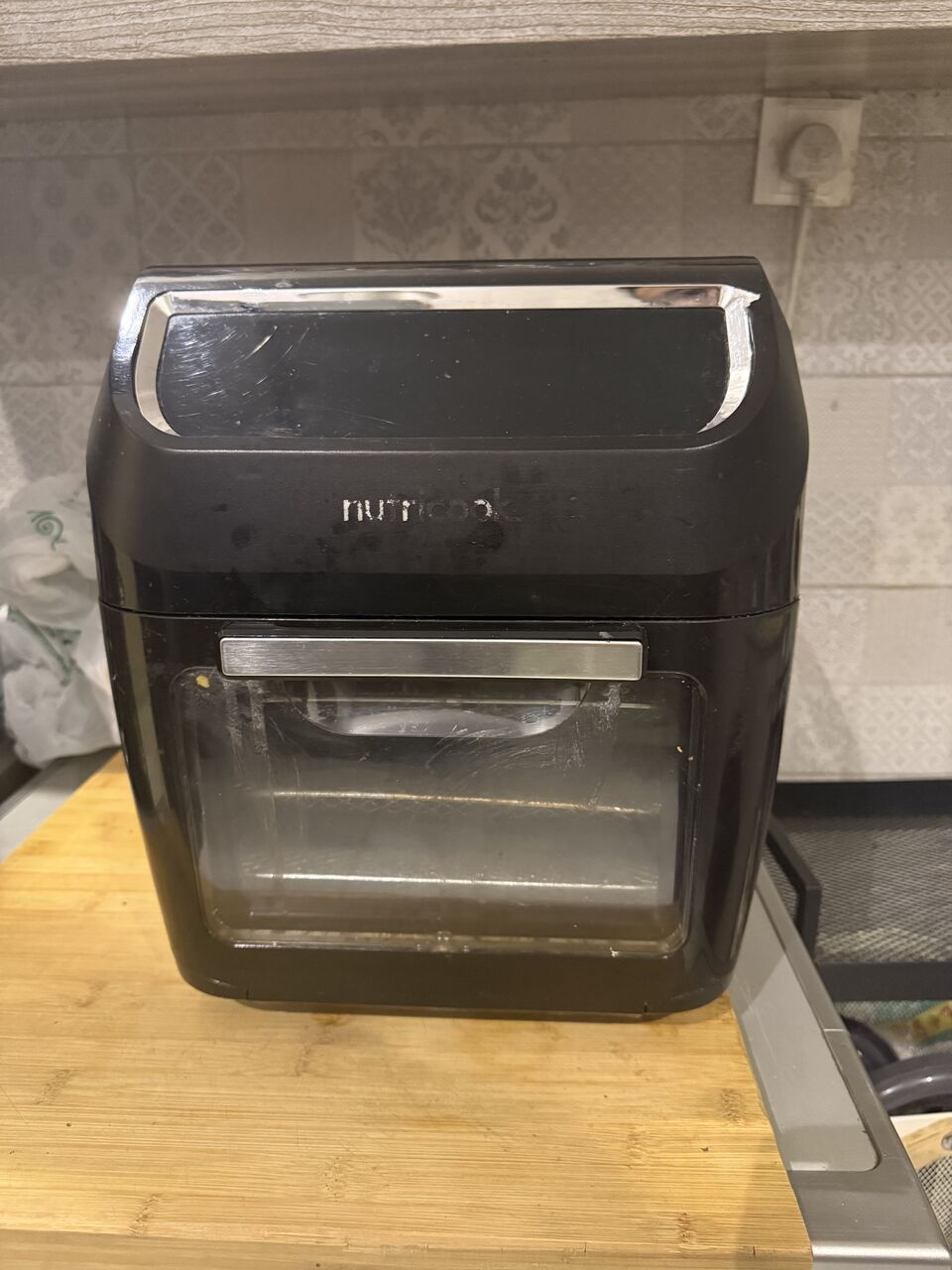 Jeddah, Appliances, SAR 200,  Airfryer, Nutricook