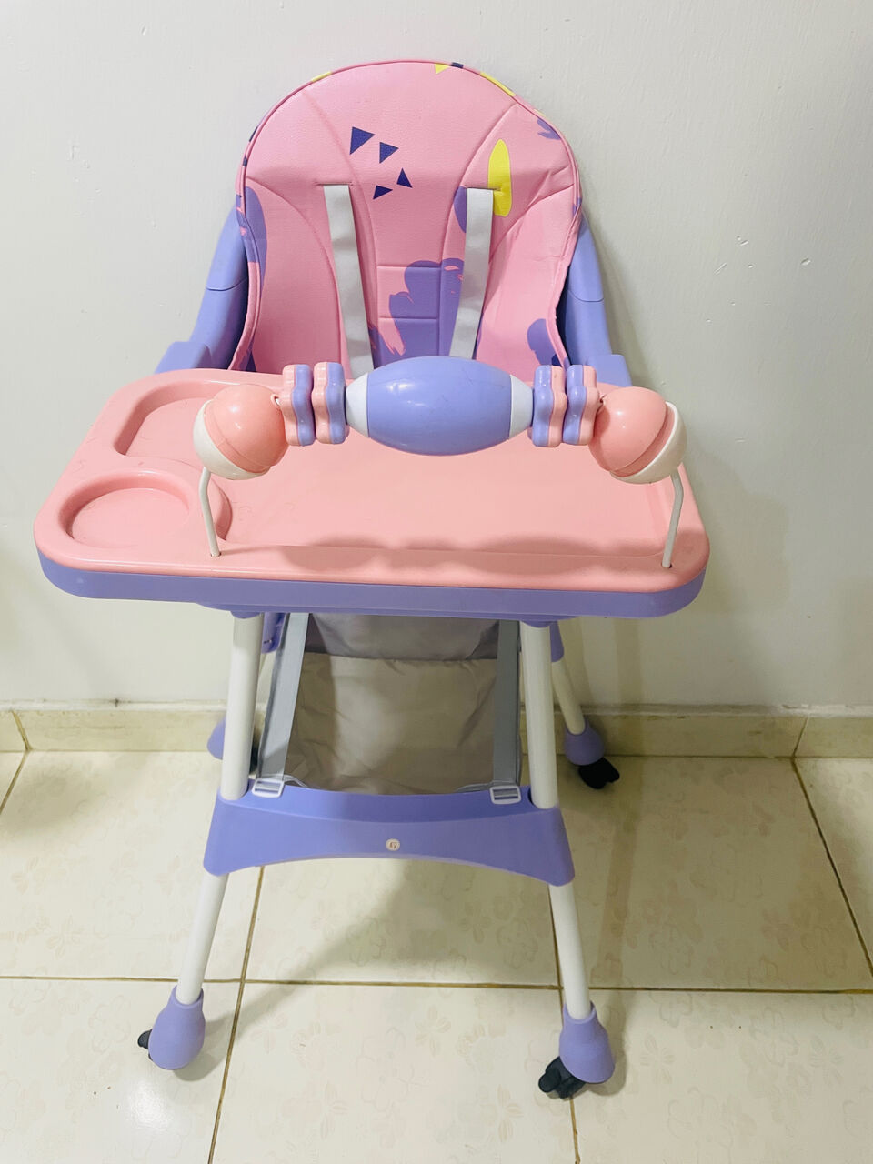 Al-Yarmouk, Baby & Kid Stuff, SAR 140,  Baby Sitting Chair