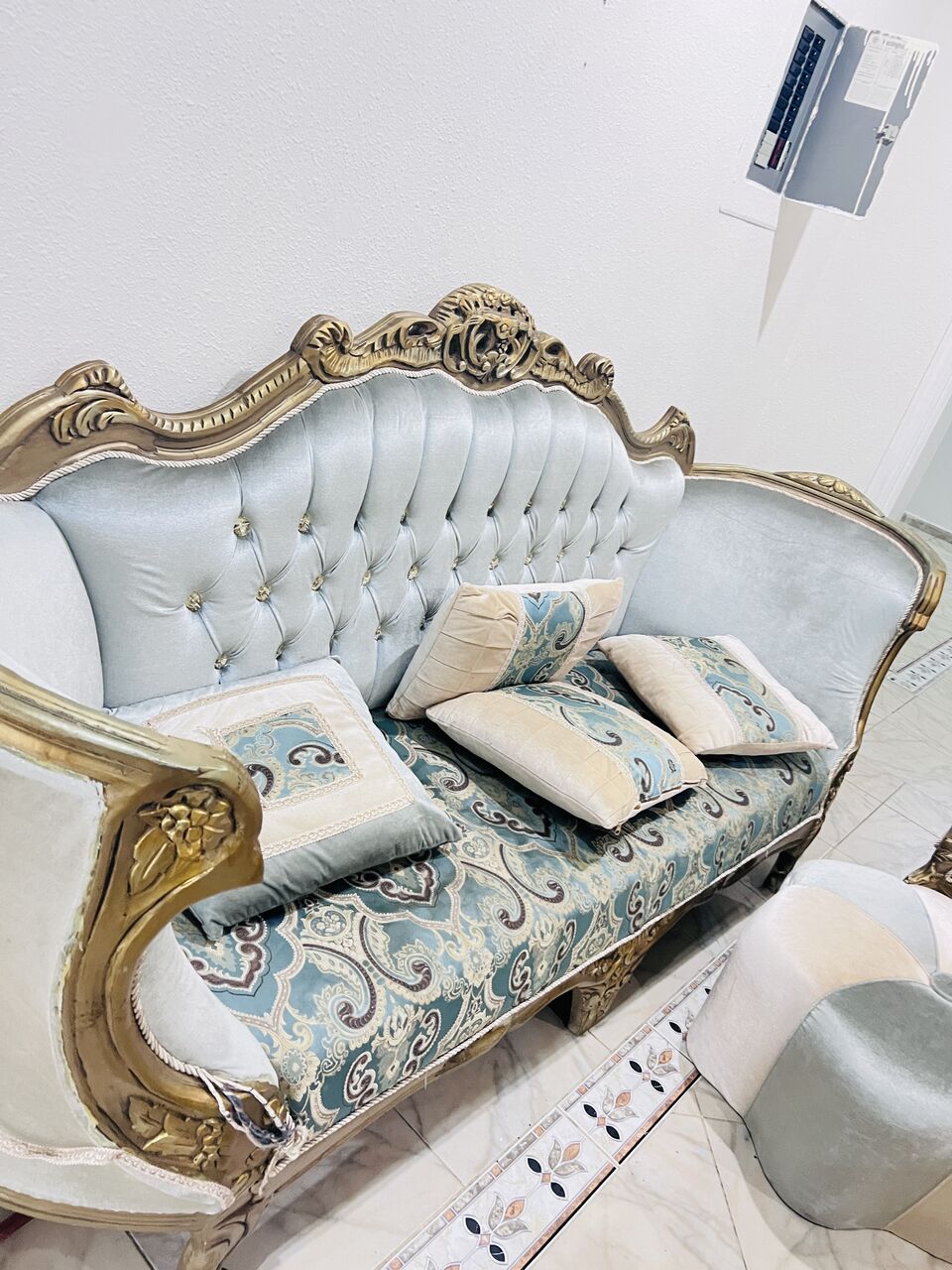 Riyadh, Furniture, SAR 650,  Kitchen Cabinets(6mtr) (neat & Spacious)and Sofa With Pillow Cushions(650 +300)