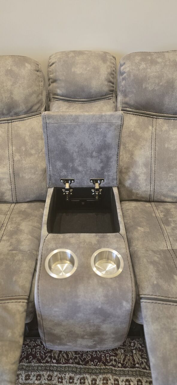 Jeddah, Furniture, SAR 3500,  Luxury American Recliner Sofa Set With Cup Holders And Storage