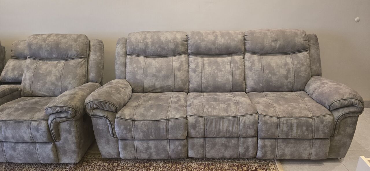 Jeddah, Furniture, SAR 3500,  Luxury American Recliner Sofa Set With Cup Holders And Storage