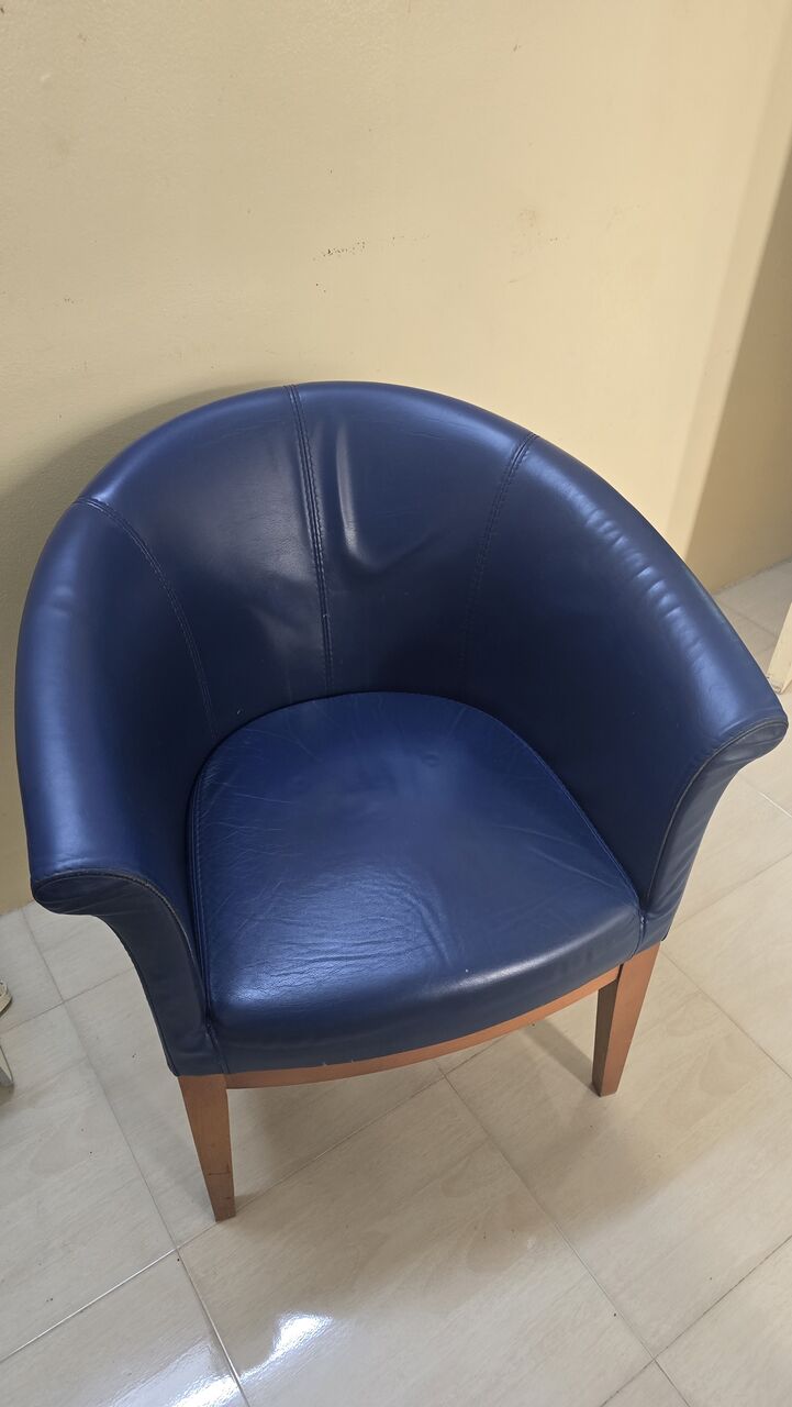 Manama, Furniture, BHD 60,  Leather Chair 4