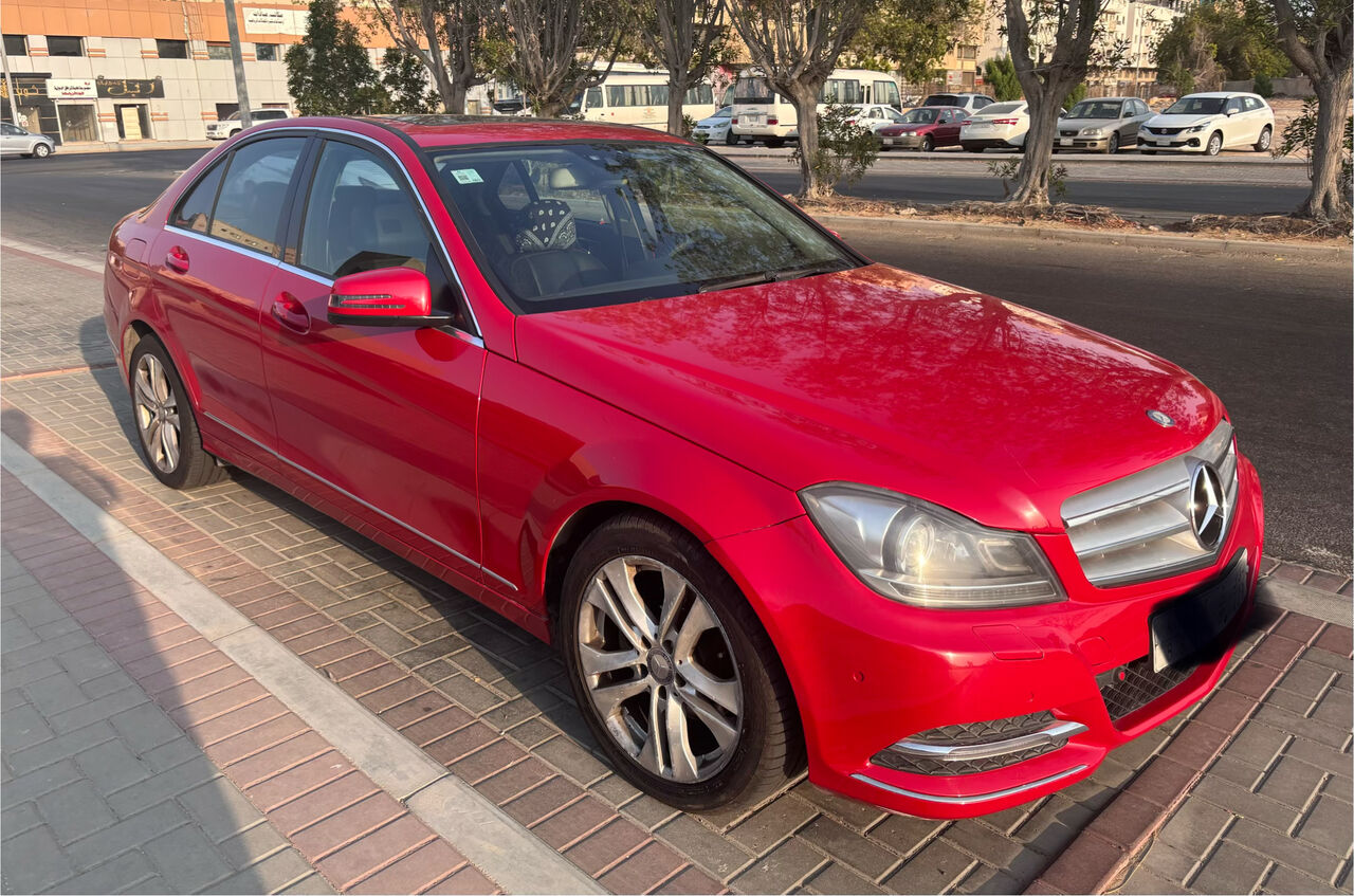 Al Sharafeyah, Vehicles, Cars & Trucks , SAR 29500,  Mercedes-Benz C-Class,  2012,  Automatic,  324118 KM,  Mercedece C200  For Sale