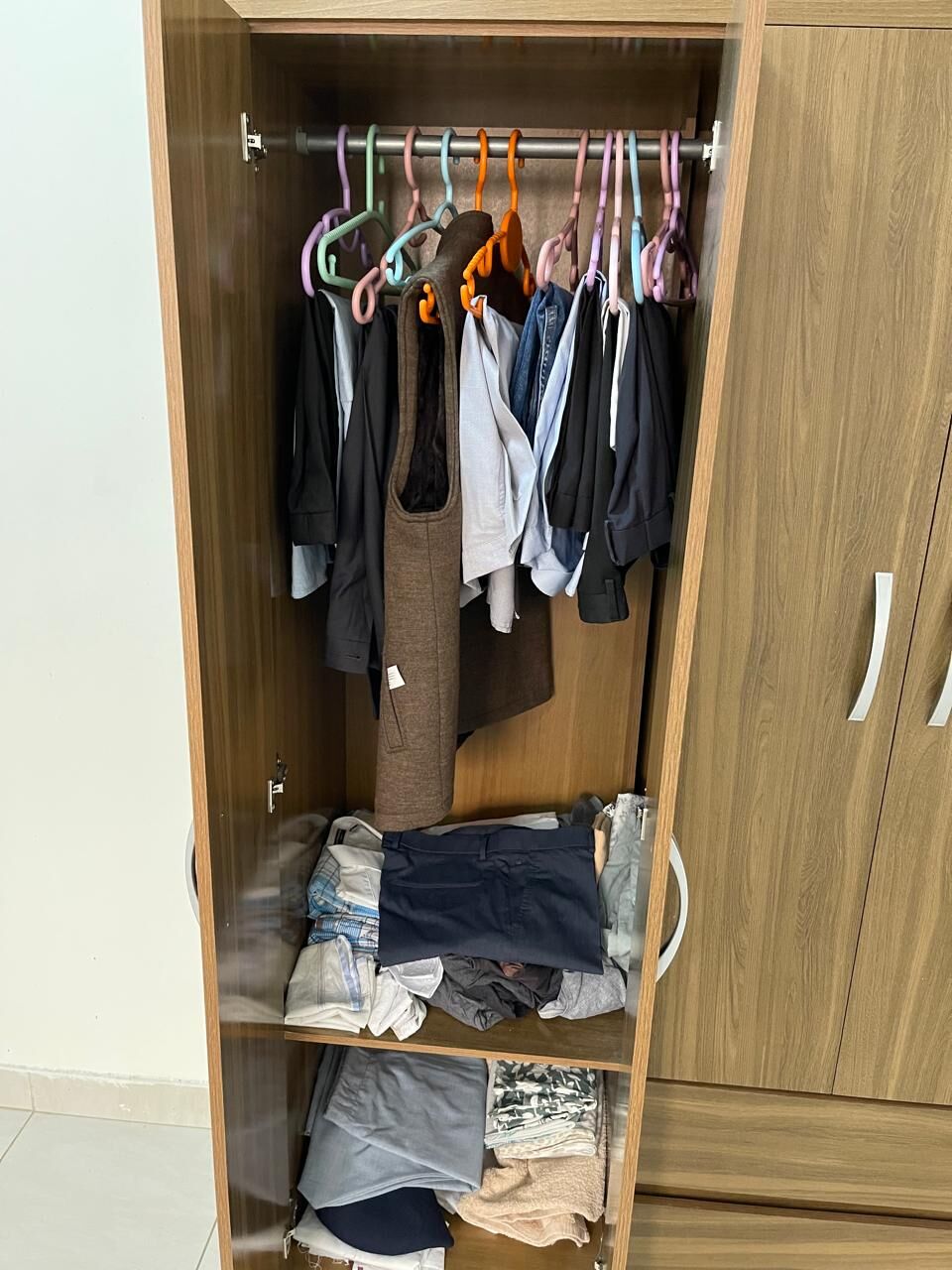 Riyadh, Furniture, SAR 350,  4- Door Wardrobe With 2 External Drawers